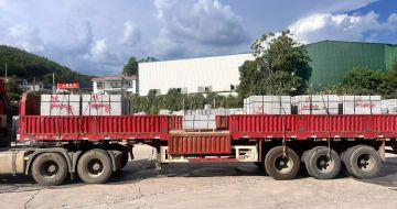 潮州 芝麻灰花岗岩地铺石出货日常