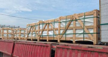 潮州 芝麻白花岗岩地铺石出口专车-泰国游