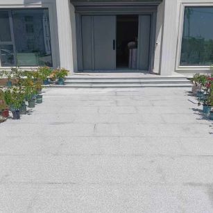 潮州 芝麻白花岗岩地铺石地面铺装