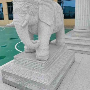 潮州 白麻花岗岩动物异形石雕-大象