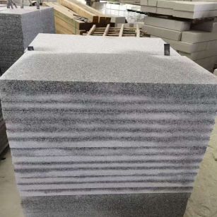 潮州 芝麻白5公分火烧地铺成品，900*400，规格可定制