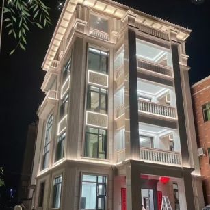 潮州 芝麻白花岗岩别墅外墙夜间效果