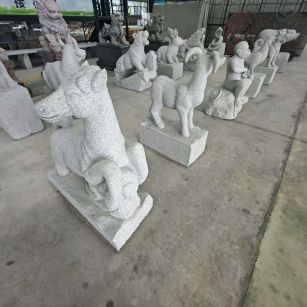 潮州 芝麻白花岗岩造型立体雕刻——十二生肖