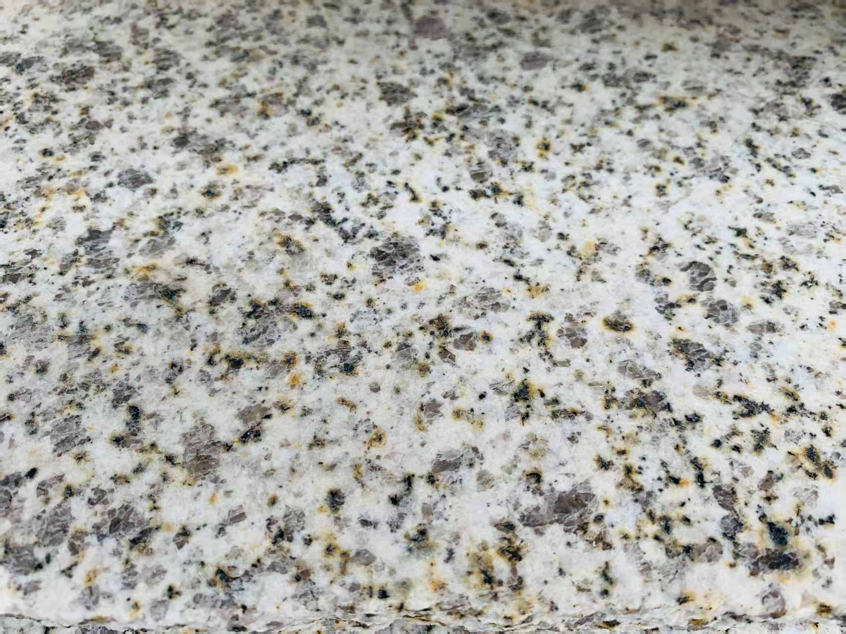 潮州 黄金麻花岗岩石材浅黄光面