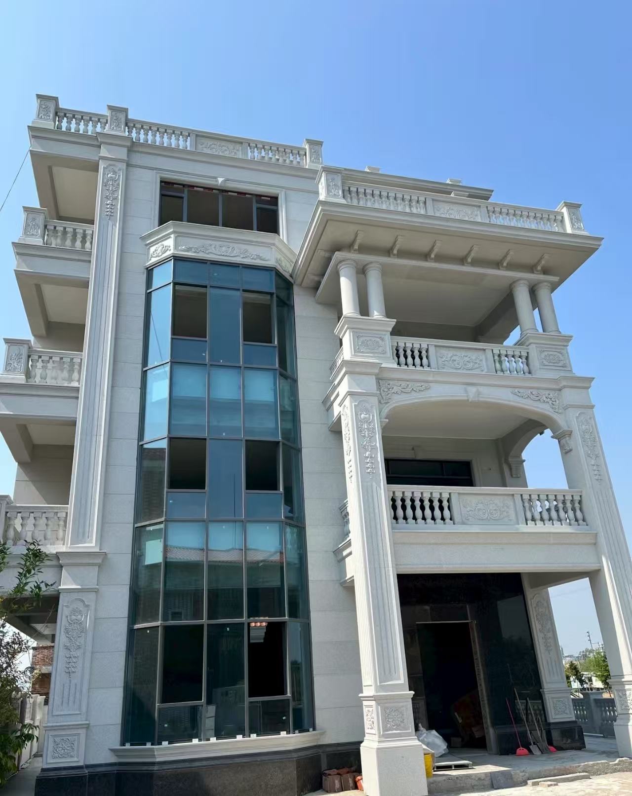 潮州 白麻花岗岩别墅外墙干挂效果展示