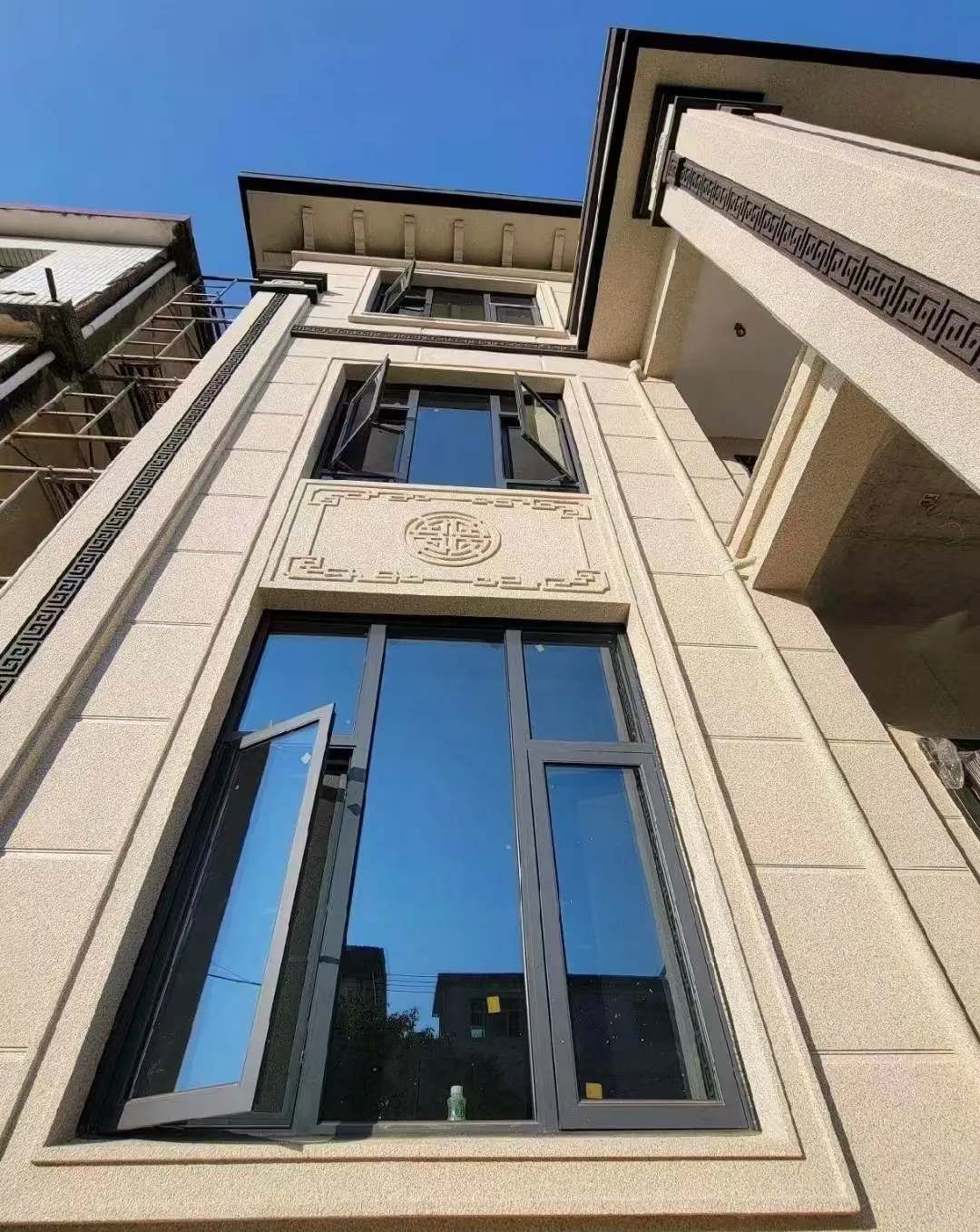 潮州 黄金麻荔枝面别墅外墙干挂效果展示