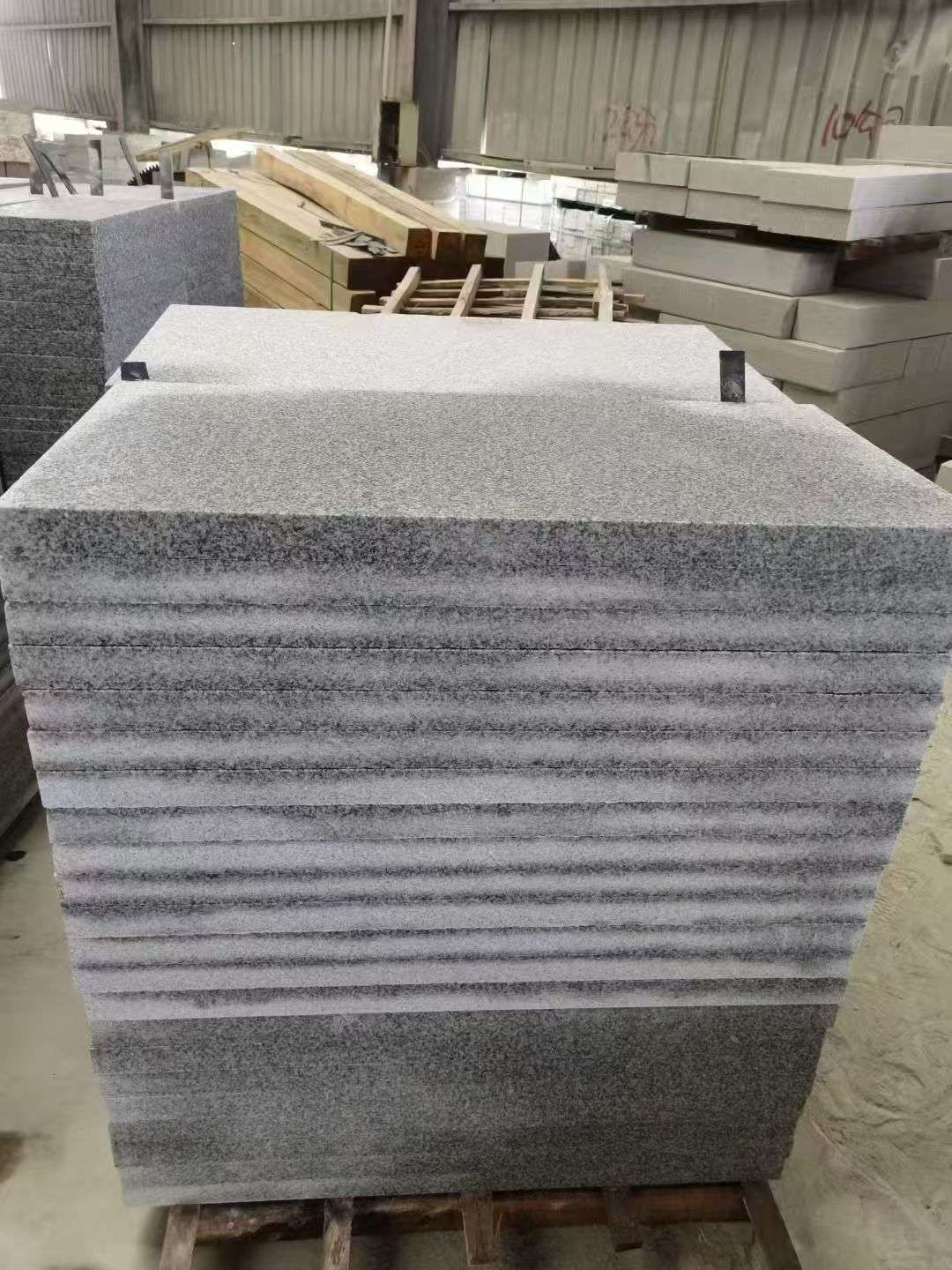 潮州 芝麻白5公分火烧地铺成品，900*400，规格可定制